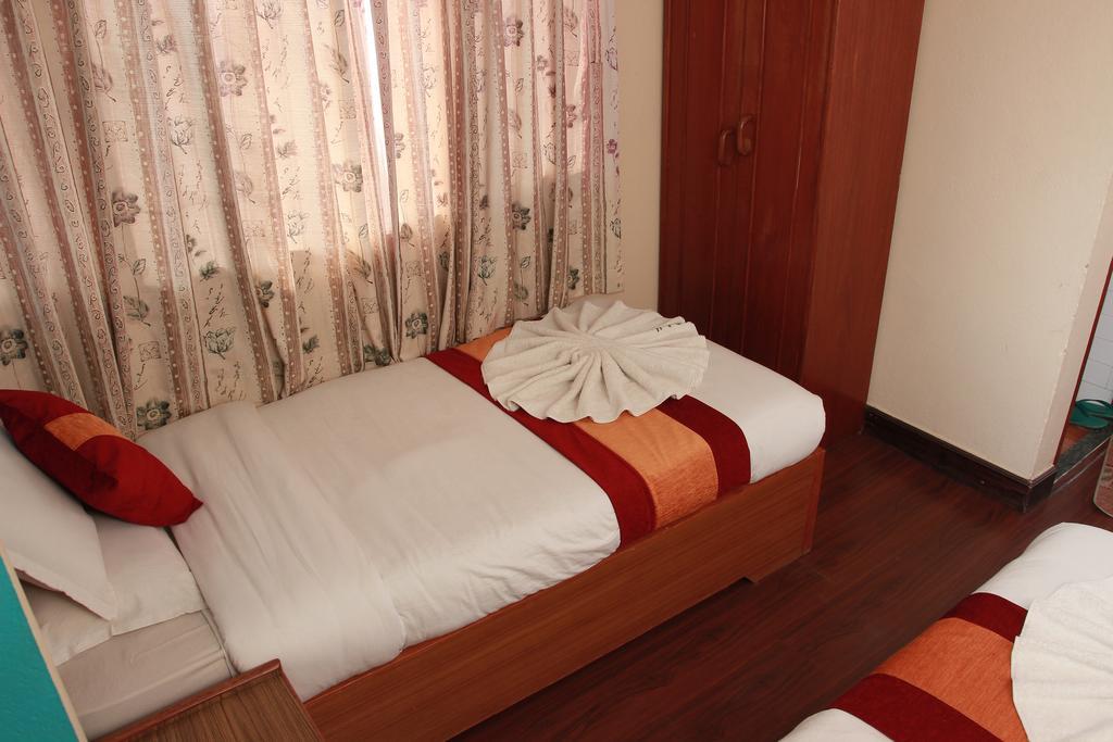 Shree Tibet Family Guest House Kathmandu Exterior photo